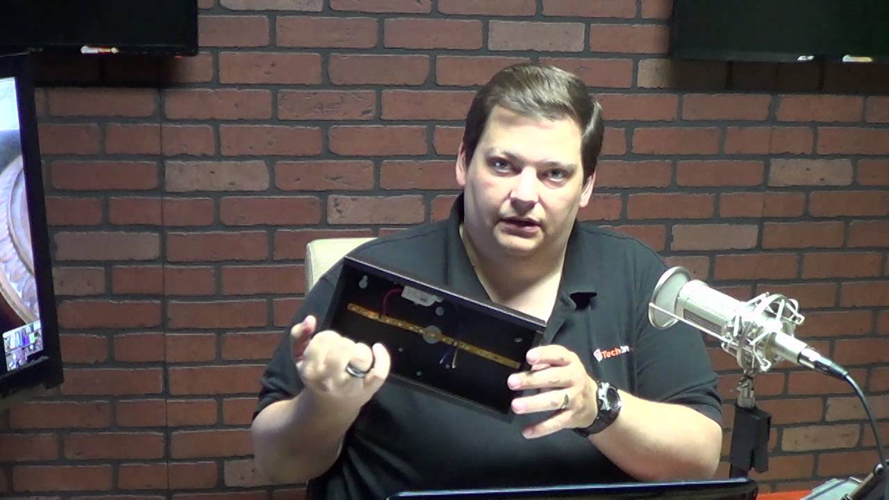 Thumbnail for Controlling Relays With An Arduino - Let's Make It - Episode 21 - Tech-Zen.tv